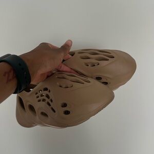 Yeezy Foam Runner - Ochre